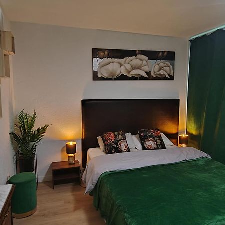 Apartment-Studio With View M&M 베니돔 외부 사진