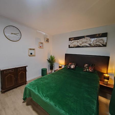 Apartment-Studio With View M&M 베니돔 외부 사진