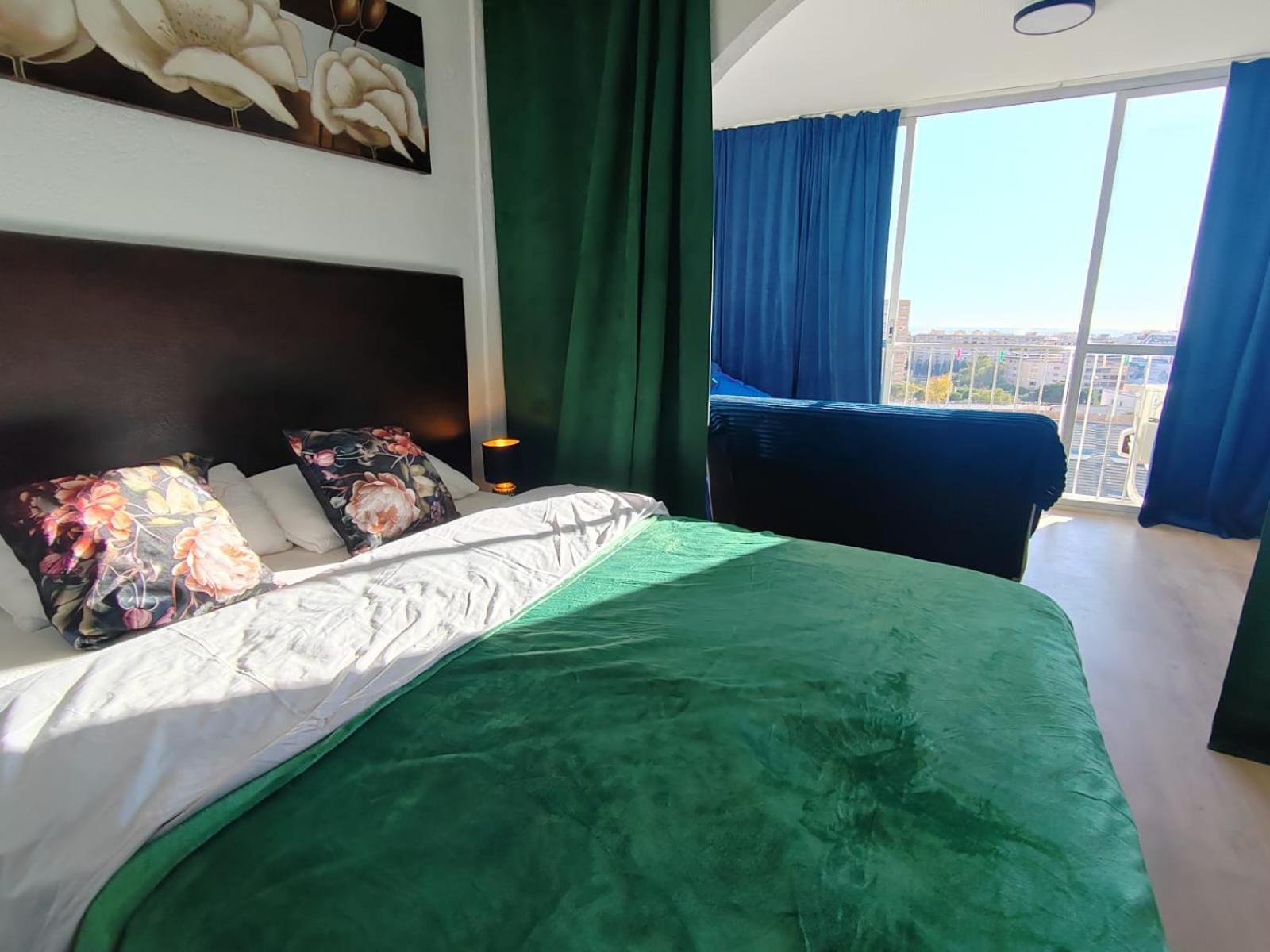 Apartment-Studio With View M&M 베니돔 외부 사진